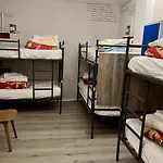 بيت شباب الشباب ذا جاردن ستورك
